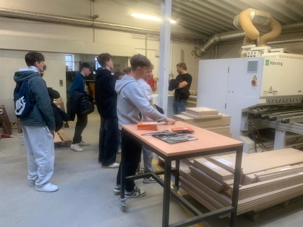 Exkurze truhlářů do firmy Artspact