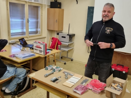 Přednáška o využívání lepidel Loctite v opravárenské praxi